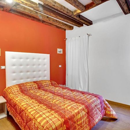 Fenix Otello Apartments Венеція Екстер'єр фото