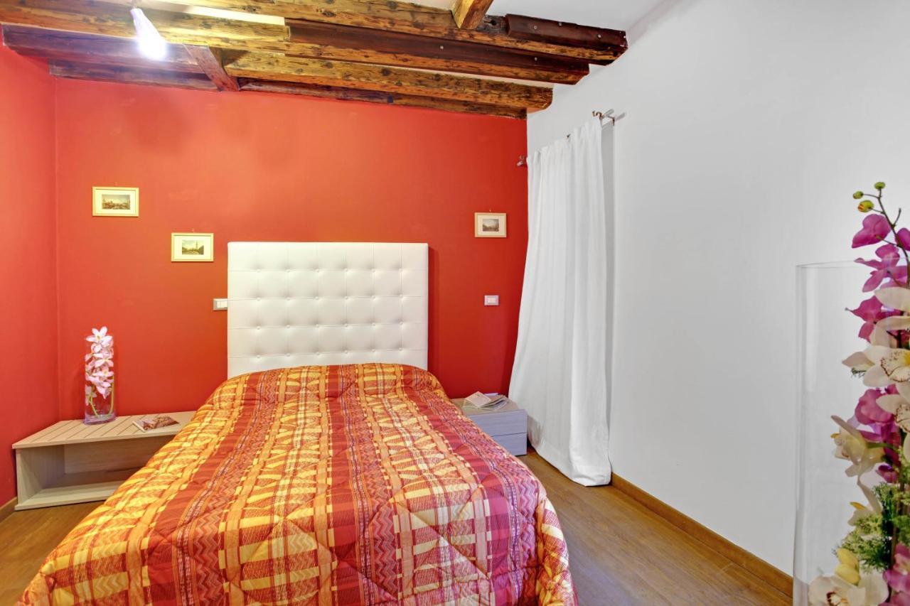 Fenix Otello Apartments Венеція Екстер'єр фото